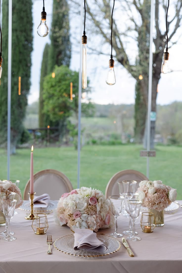 TUSCAN WEDDING